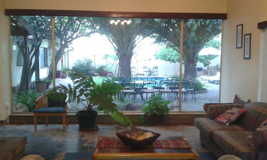 Hotel Pension Steiner Windhoek Room photo